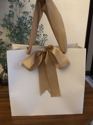 Customized Color 100g Craft Shopping Paper Bag With Ribbon Handle
